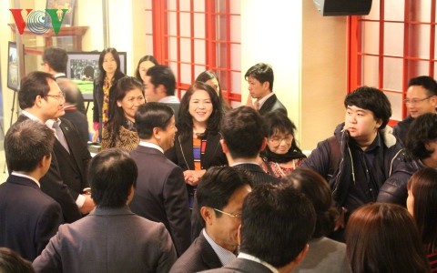 Đại sứ quán Việt Nam tại các nước tổ chức đón Tết Bính Thân  - ảnh 4